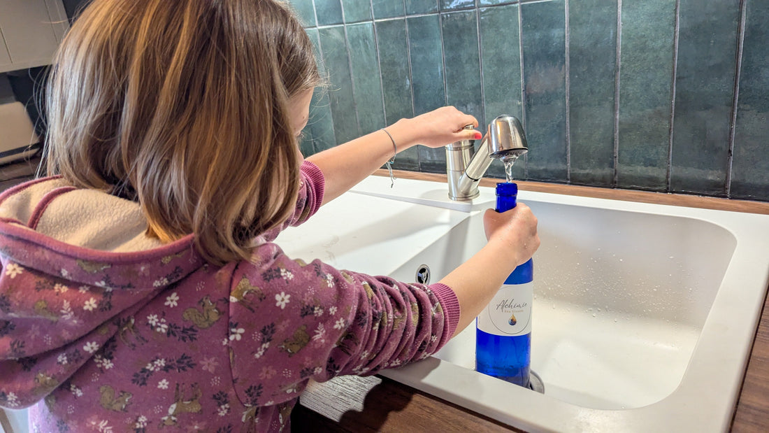 Comment fonctionne Alchimie, Eau Vivante ?